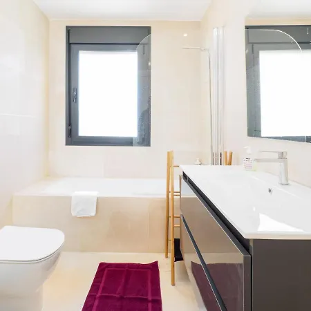 2306 - Brand New Apt, Walking Distance To Beach! Casares Exterior foto